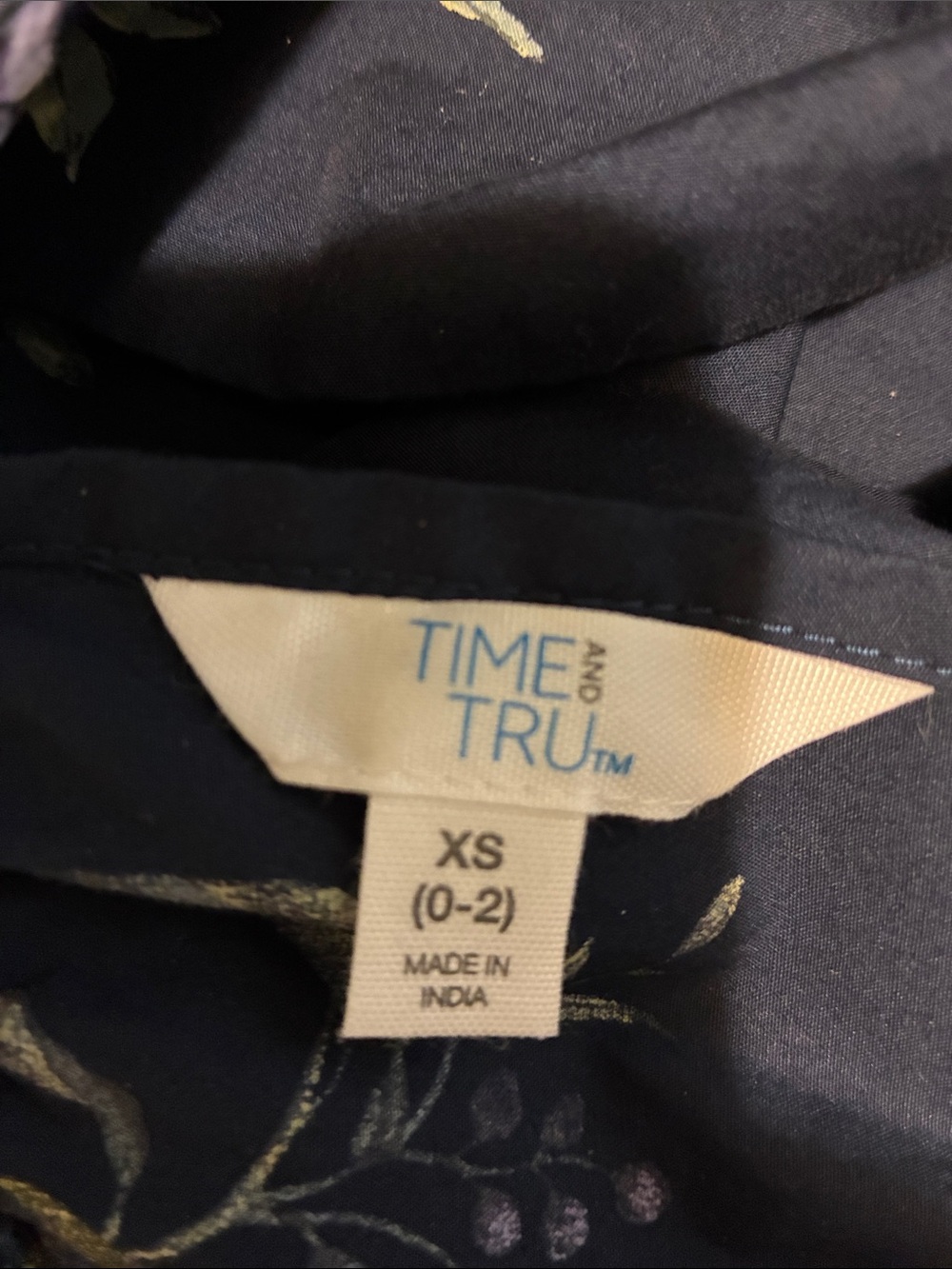 Time and Tru Navy Lemon Floral Puff-Sleeve Dress - Picture 4 of 6